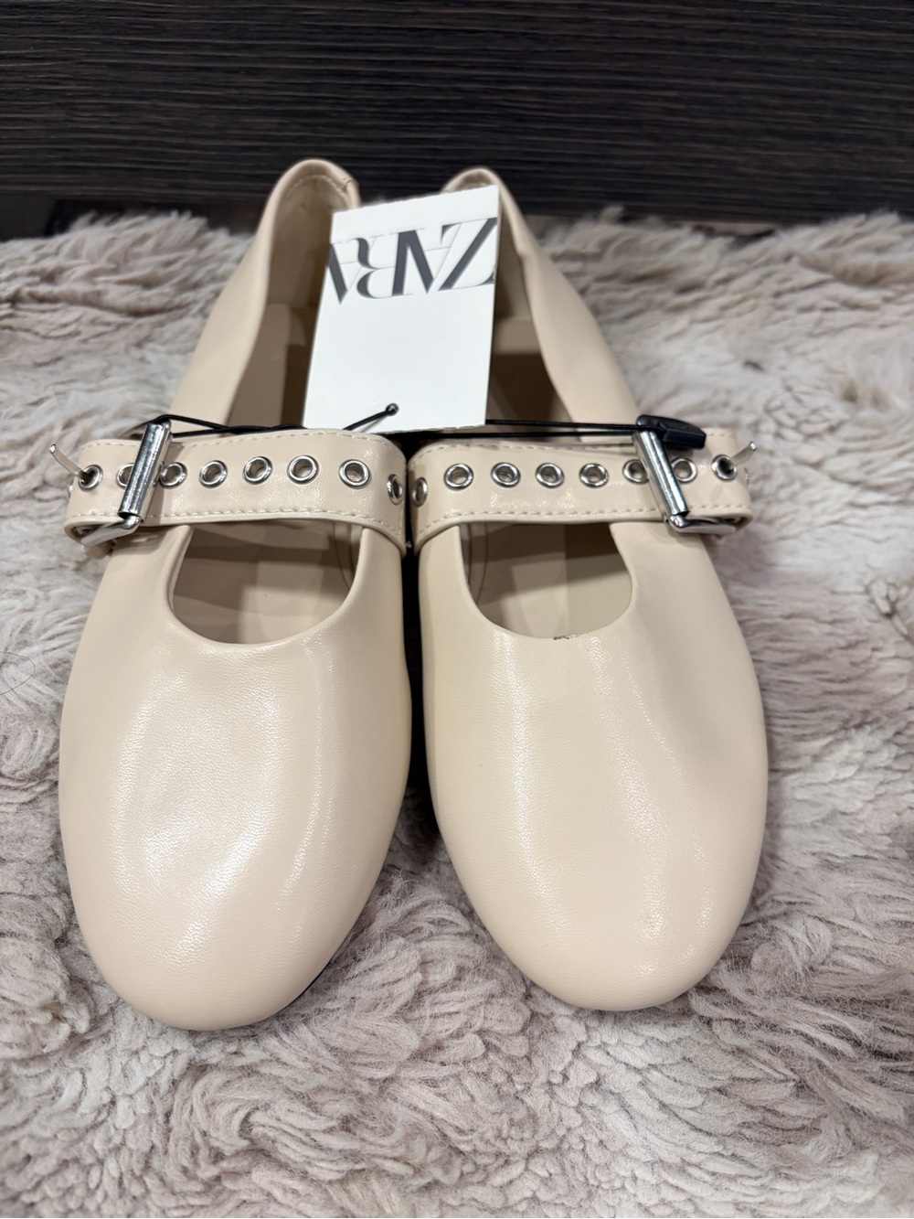 Zara Beige Mary Jane Flats with Grommet Buckle